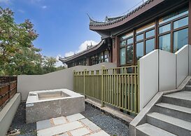 Yangzhou Seclusive Life Hot Spring Resort