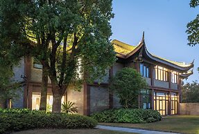 Yangzhou Seclusive Life Hot Spring Resort