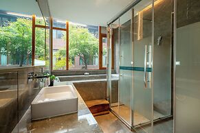 Yangzhou Seclusive Life Hot Spring Resort