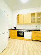 4BR Stay for 8 Near FAC Stadium