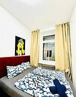 4BR Stay for 8 Near FAC Stadium