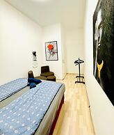 4BR Stay for 8 Near FAC Stadium