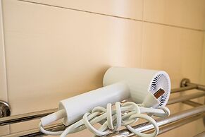 CityHome-3BRs 2Baths Jing'An Temple