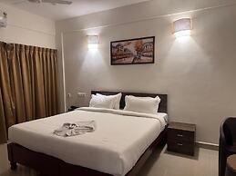 LA MILLIONAIRE LUXURY RESORT