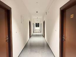 LA MILLIONAIRE LUXURY RESORT