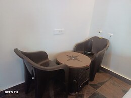 LA MILLIONAIRE LUXURY RESORT