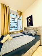 3BR Stay for 6P Near FAC Platz