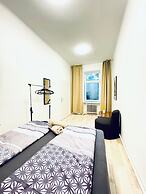 3BR Stay for 6P Near FAC Platz