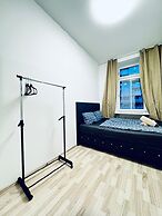 3BR Stay for 6P Near FAC Platz