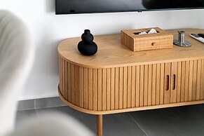 Selesta - 2 Bedroom Apartment in Athens