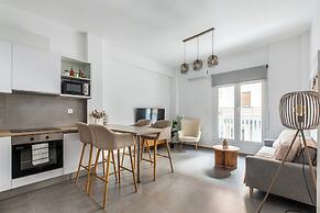 Selesta - 2 Bedroom Apartment in Athens
