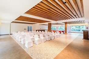 DLS Divine River Resort and Spa