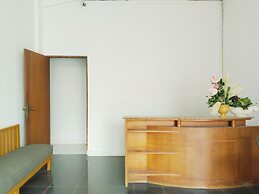 Amerta House Palmerah Powered by Cocotel