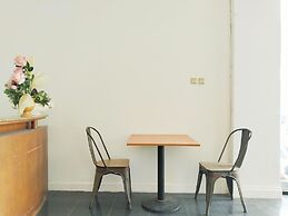 Amerta House Palmerah Powered by Cocotel