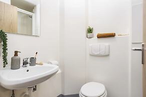 Student Only St Peters Court