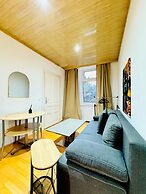 Cozy 4BR Apt for 12P Near FAC Platz