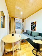 Cozy 4BR Apt for 12P Near FAC Platz