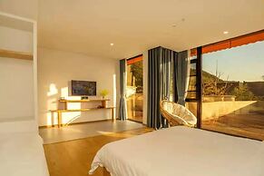 Chuxiu Hot Spring Boutique Homestay