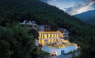 Chuxiu Hot Spring Boutique Homestay