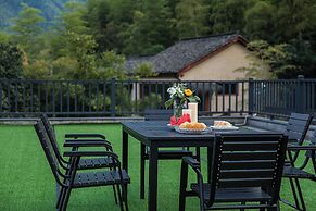 Chuxiu Hot Spring Boutique Homestay