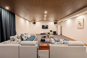 Chuxiu Hot Spring Boutique Homestay