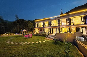 Chuxiu Hot Spring Boutique Homestay