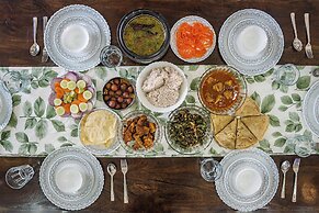 Cosmicstays Sundown House A Pool Villa