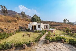 Cosmicstays Sundown House A Pool Villa