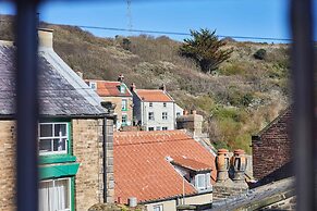 Host Stay Ships Bell