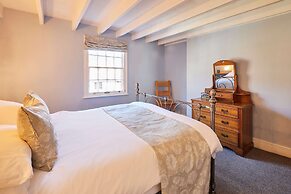 Host Stay Ships Bell