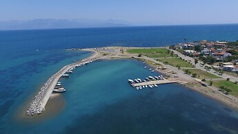 Azure Seaside Retreat in the Heart of Petalidi