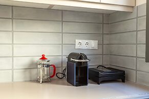 Azure Seaside Retreat in the Heart of Petalidi