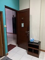 Hotel O Depok near Bhayangkara BRIMOB Hospital Formerly Hotel Mutiara 