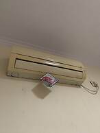 Hotel O Depok near Bhayangkara BRIMOB Hospital Formerly Hotel Mutiara 