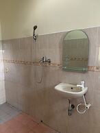 Hotel O Depok near Bhayangkara BRIMOB Hospital Formerly Hotel Mutiara 