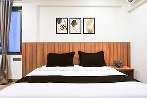 Elite Stays at Viman Nagar Kharadi