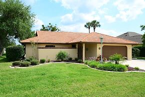 Salty Breeze Canal Front Pool Home W Boat Dock