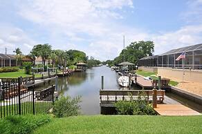 Salty Breeze Canal Front Pool Home W Boat Dock