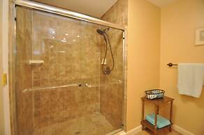 Salty Breeze Canal Front Pool Home W Boat Dock