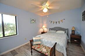 Salty Breeze Canal Front Pool Home W Boat Dock