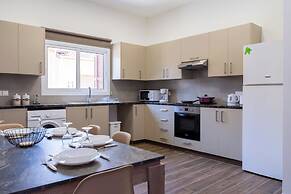 Aura 2-Bedroom Apartment in Larnaca