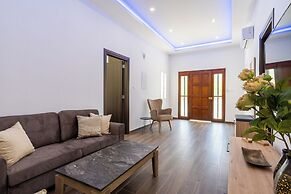 Aura 2-Bedroom Apartment in Larnaca