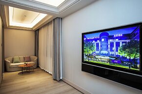 Mercure Changchun Ziyou Road Dahua
