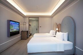 Mercure Changchun Ziyou Road Dahua