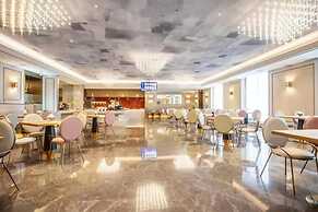 Mercure Changchun Ziyou Road Dahua