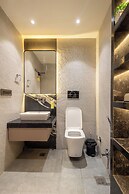 Deep Hotel
