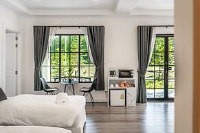 Tarn Villa Krabi
