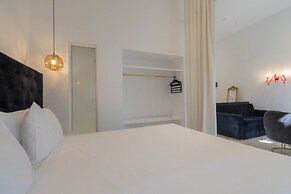 4 Elements Earth Luxury Suites