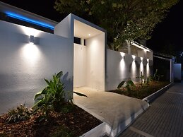 4 Elements Earth Luxury Suites