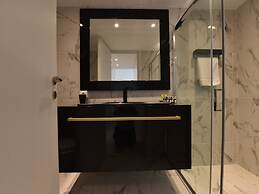 4 Elements Earth Luxury Suites